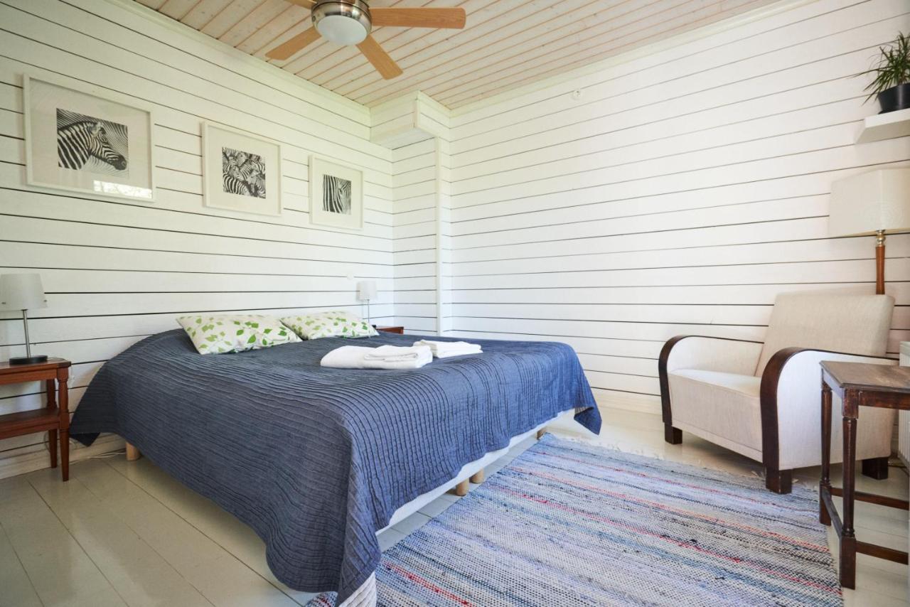 Bed and Breakfast Koepmans Nagu Exterior foto